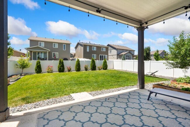 Building Photo - 5576 Bexley Dr