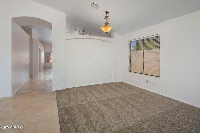 Building Photo - 10307 E Caribbean Ln