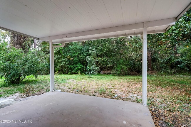 Building Photo - 13002 Viburnum Dr S