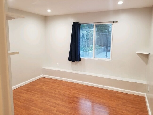 Building Photo - OPEN HOUSE: Thursday (7/31) 6:45pm-7:15pm....