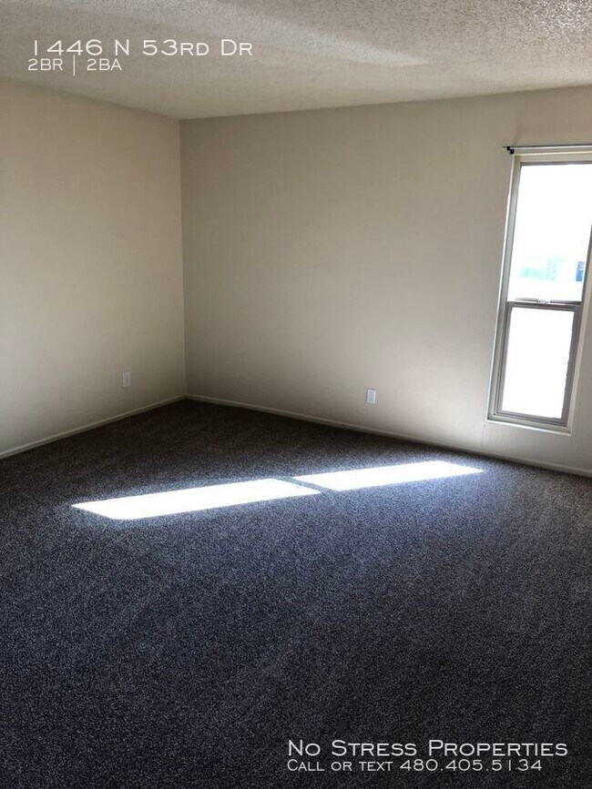 Building Photo - 2 Bedroom Townhome at 53rd Ave and McDowell!