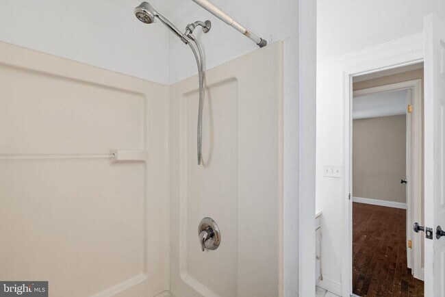 Building Photo - 2730 Old Cedar Grove Rd