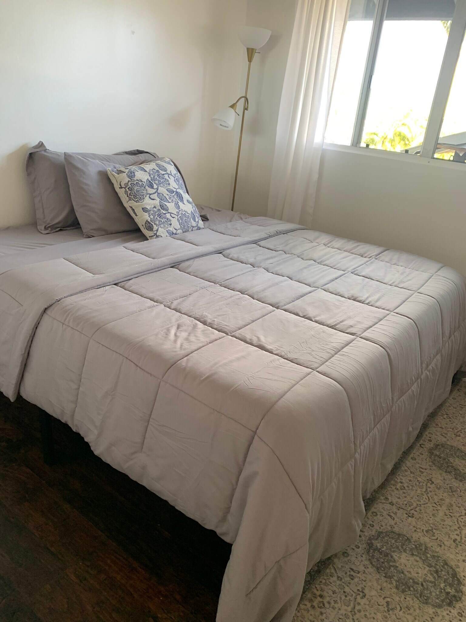 Building Photo - 1409 Auauki St