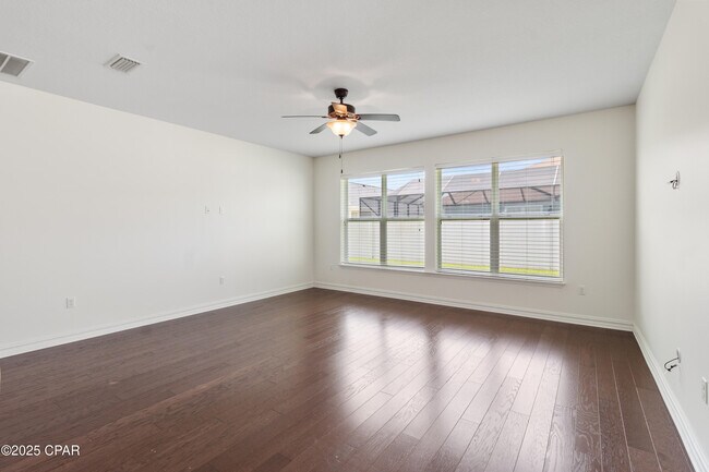 Building Photo - 307 Johnson Bayou Dr