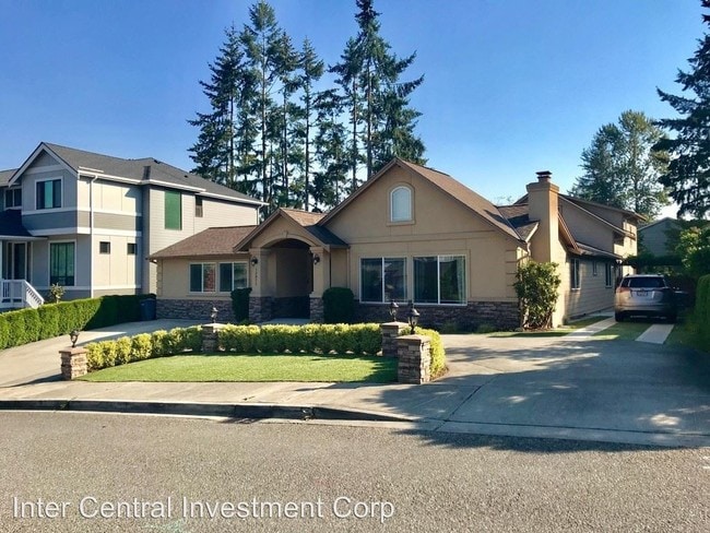 Primary Photo - 5 br, 4.5 bath House - 12971 SE 23rd Street