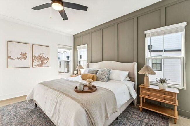 Building Photo - High-End 2BR Townhome | Rooftop Terrace + 2-Car Garage | 24-Unit Community