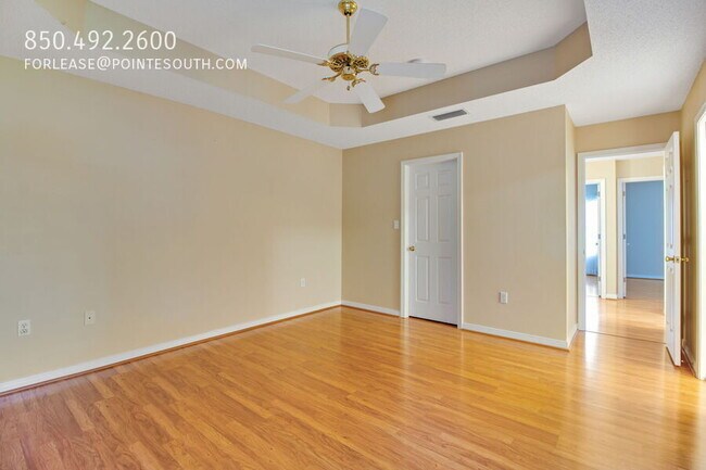 Building Photo - 366 Bay Tree Dr