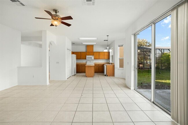 Building Photo - 12810 Moss Park Ridge Dr