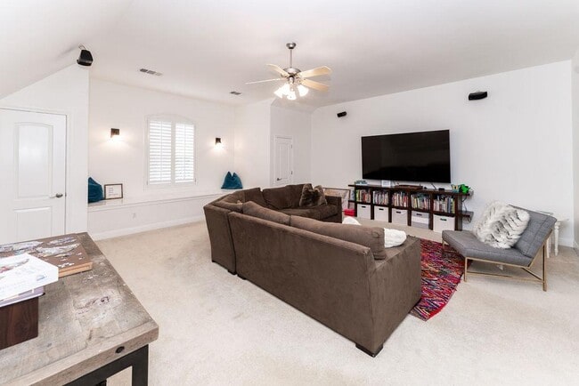Building Photo - 3408 Travis Country Cir