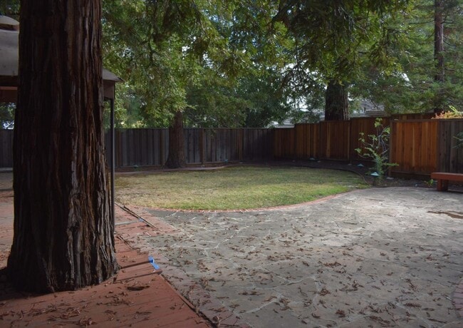 Building Photo - 4173 El Camino Real