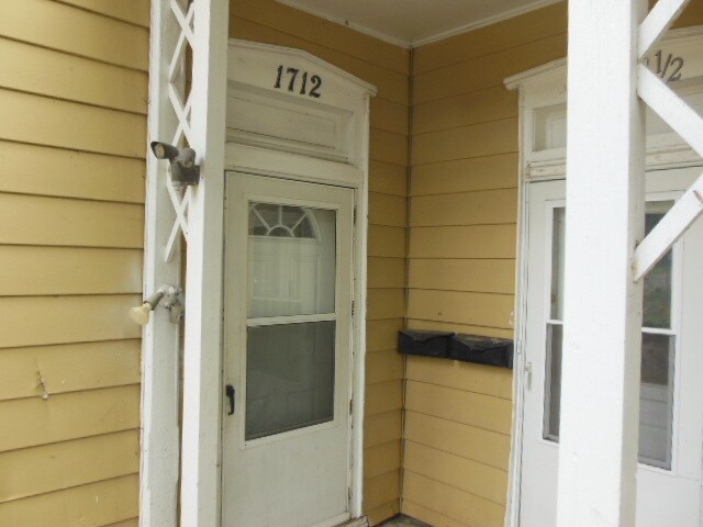Building Photo - 1712 Market St