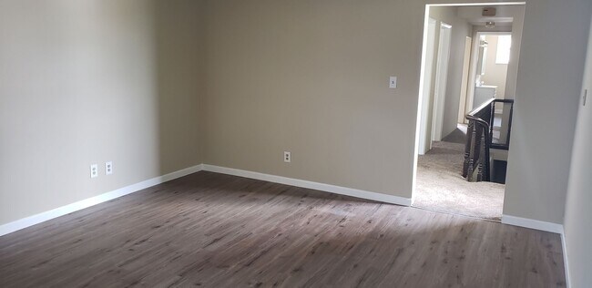 Building Photo - 841 Brackenridge Ave