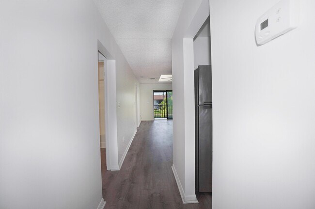Building Photo - 5361 Treetops Dr