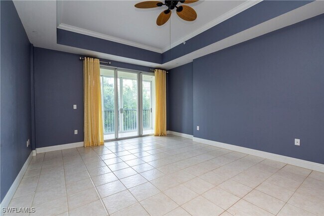 Building Photo - 14815 Laguna Dr