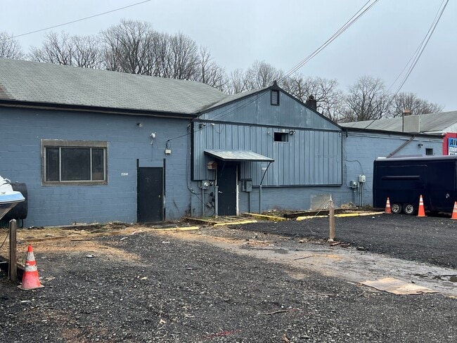 Building Photo - 6021 Olson Rd