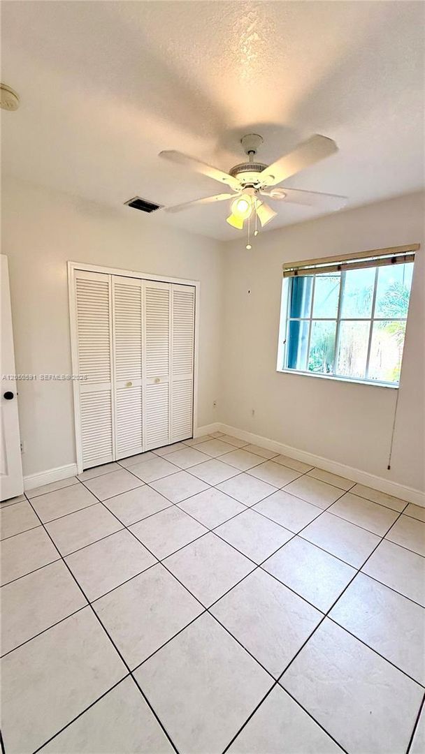 Building Photo - 11504 SW 152nd Ct