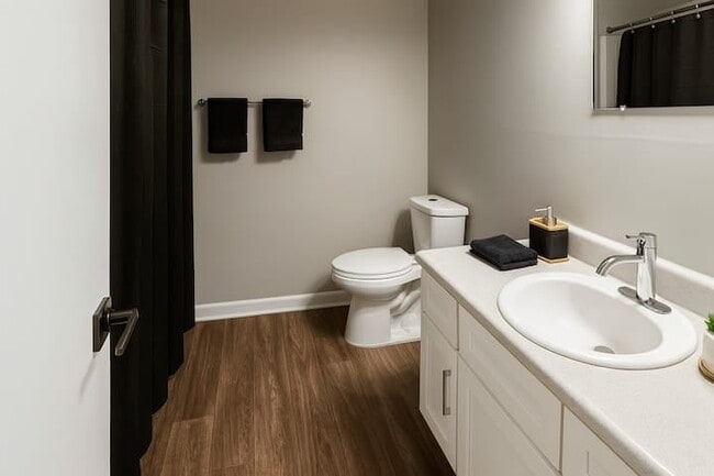 b2d71468-1557-443e-bc47-f32b1c922f90[1] - Silverstone Apartments