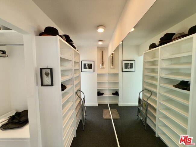 Building Photo - 2714 4th St