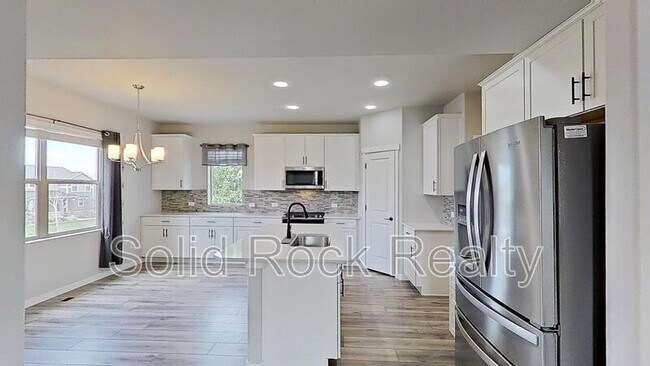 Building Photo - 7621 Red River Wy