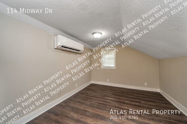 Building Photo - 114 Midway Dr