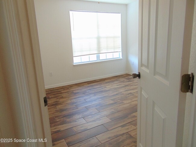 Building Photo - 3975 Almeida Court