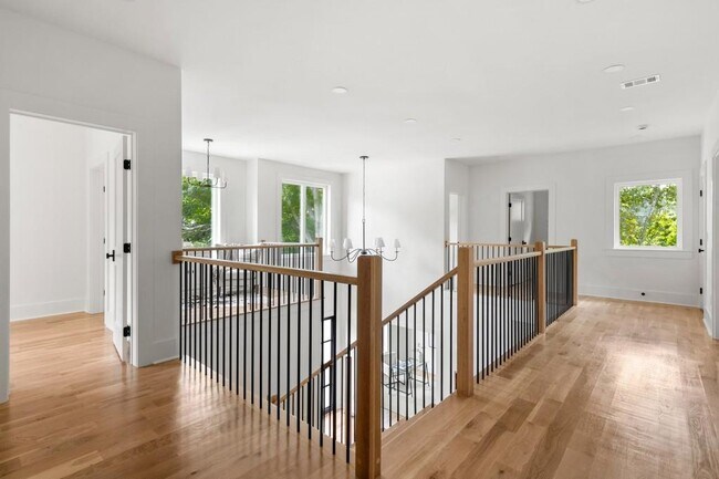 Building Photo - 2771 Guthrie St