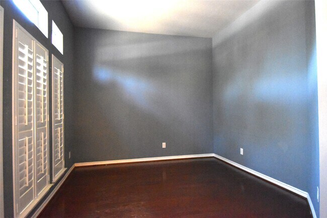 Building Photo - 17523 Driftwood Prairie Ln