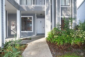 Building Photo - Recently Updated 2bd 2bth Condo Available ...