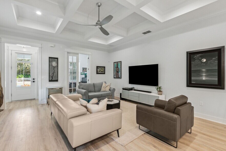 Building Photo - 1539 Coastal Oaks Dr