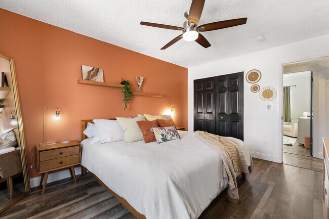 Building Photo - 7535 Churchwood Cir