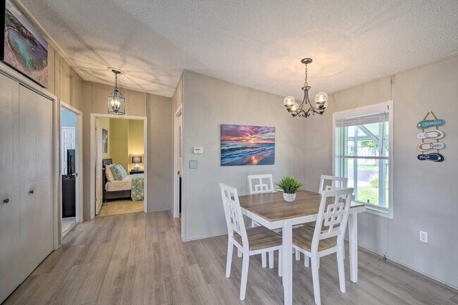 Building Photo - 9896 61st Terrace