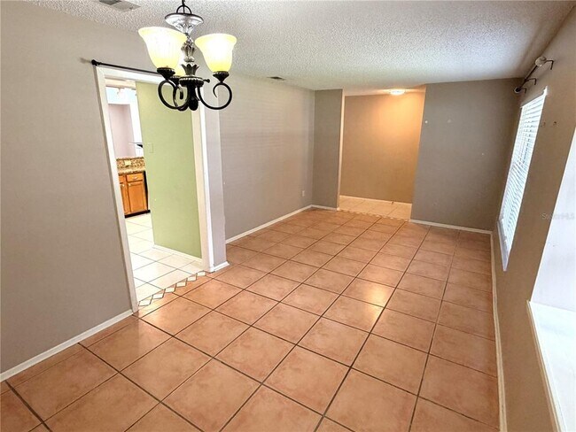 Building Photo - 309 Buttonwood Dr