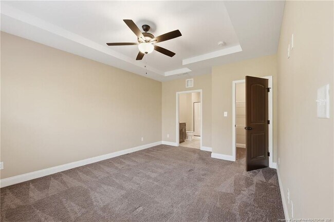 Building Photo - 206 Leland Ln