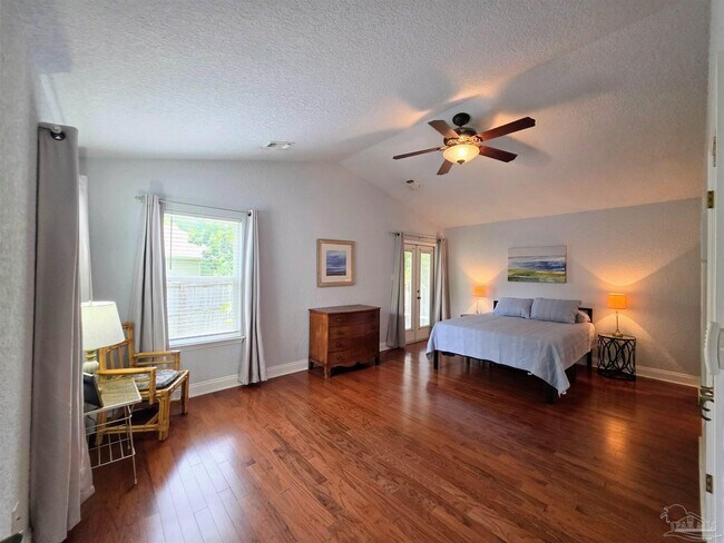 Building Photo - 949 Osprey Ct