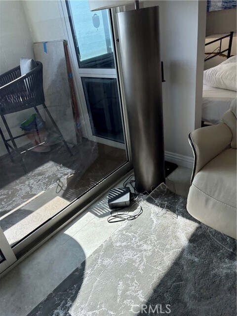 Building Photo - 525 E Seaside Way