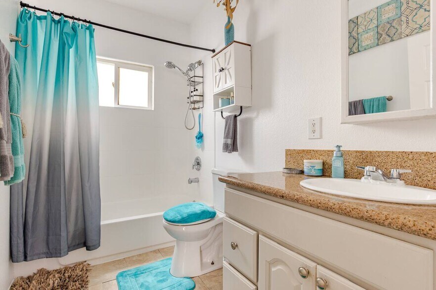 Building Photo - 4218 Dalton Ave