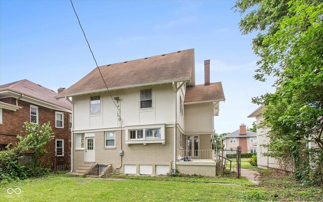 Building Photo - 3358 Ruckle St