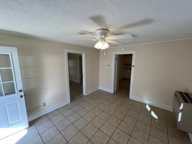 Building Photo - 33 Nicholson Creek Rd