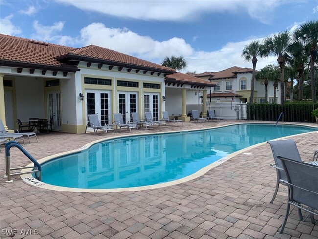Building Photo - 15780 Portofino Springs Blvd