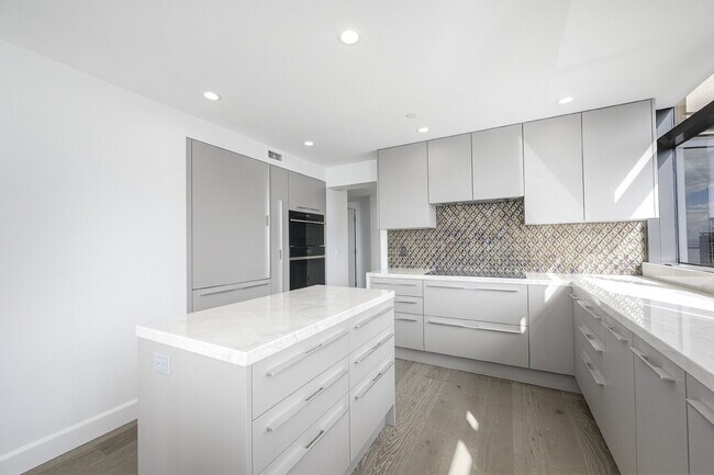 Building Photo - San Diego Water View Luxury High-Rise Living at The Harbor Club — Stunning Bay & City Views- This...