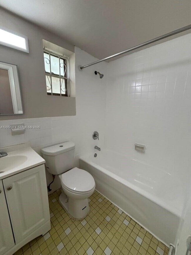 Building Photo - 14140 NW 24th Ct