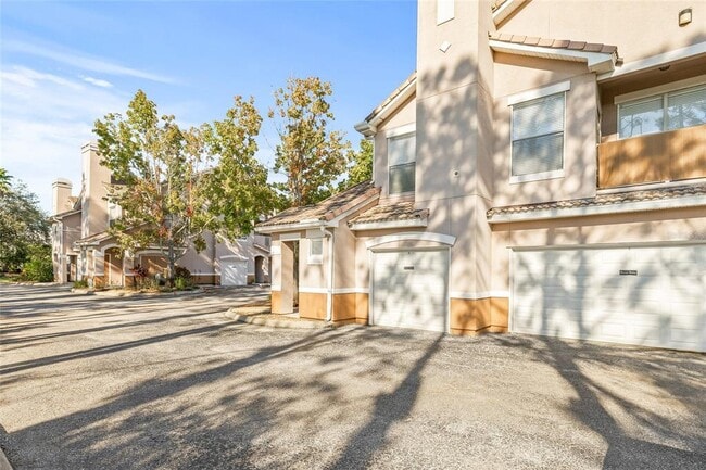 Building Photo - 18006 Villa Creek Dr