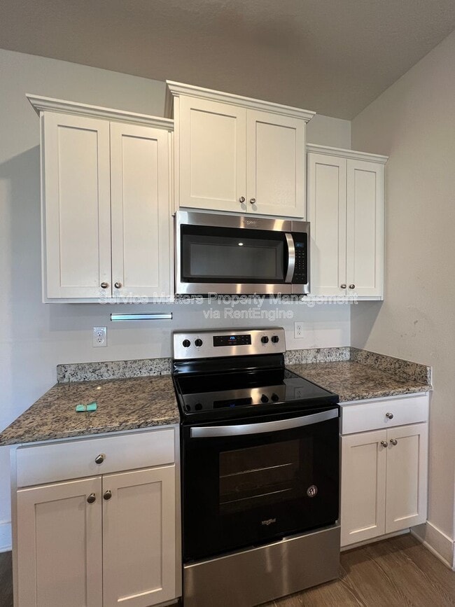 Building Photo - 4084 Blaney Ln