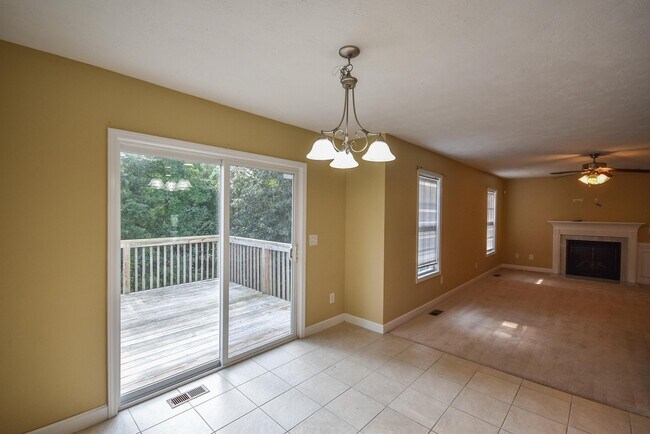 Building Photo - 217 Rolling Stone Ct