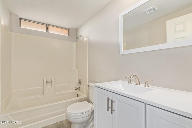 Building Photo - 7144 N 66th Dr