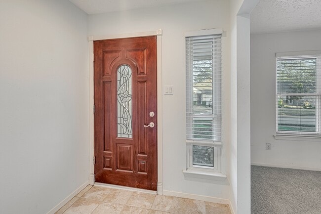 Building Photo - 20331 Pinefield Ln