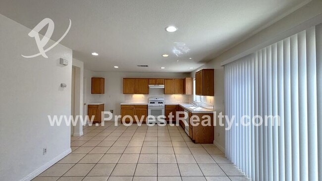 Building Photo - 15142 Foal Ct