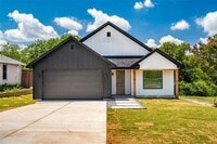 Building Photo - 1017 Cedarcrest Dr