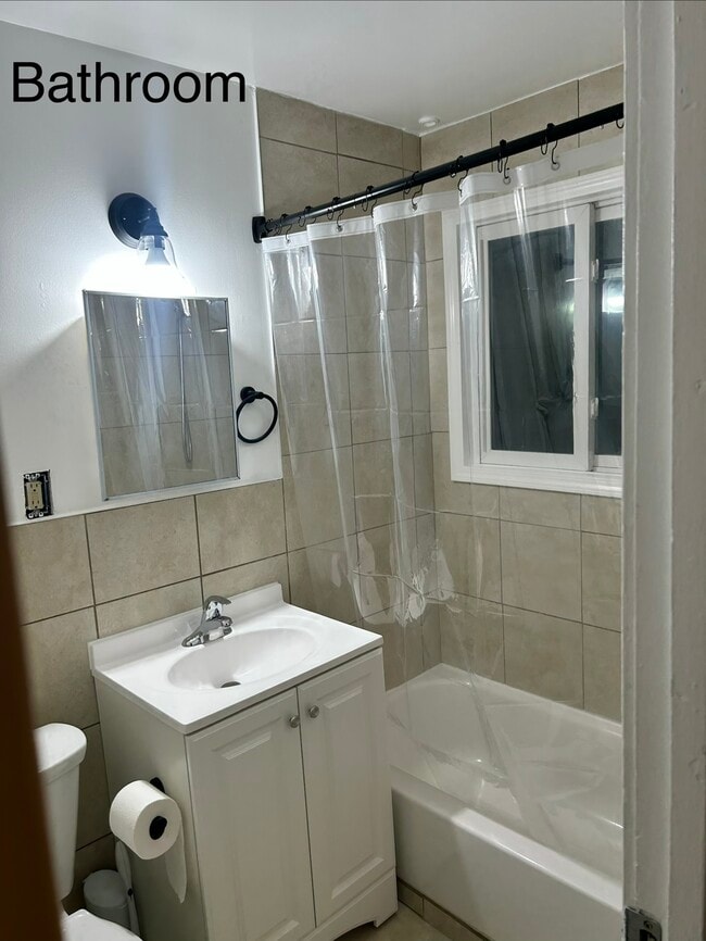 Building Photo - 31607 Antrim Ct