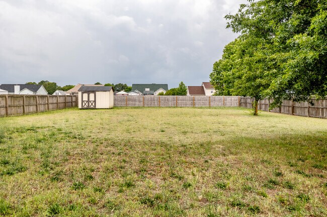 Building Photo - 318 Tennessee Walker Dr